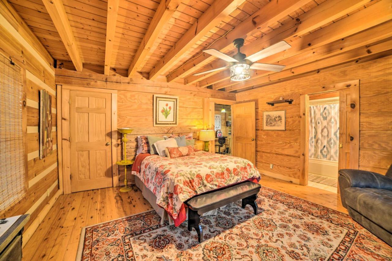 Quiet, Woodsy Retreat Deck And Kentucky Lake Access New Concord المظهر الخارجي الصورة