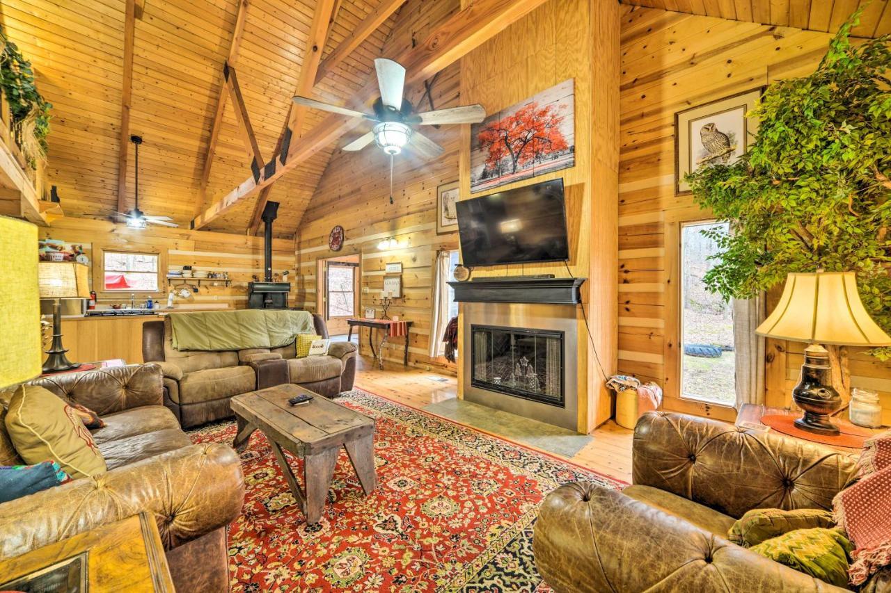 Quiet, Woodsy Retreat Deck And Kentucky Lake Access New Concord المظهر الخارجي الصورة
